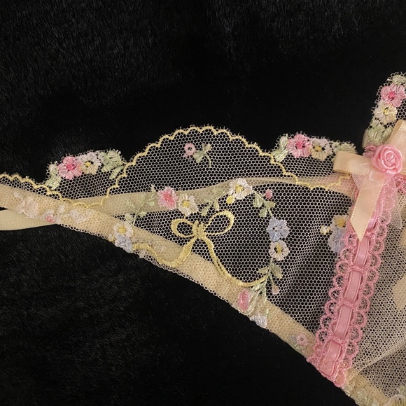 NWT For Love and Lemons 🍋  Sunny Bouquet Thong Panty - Picture 5 of 7